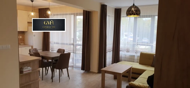 Дава под наем 3-СТАЕН, гр. Плевен, Широк център