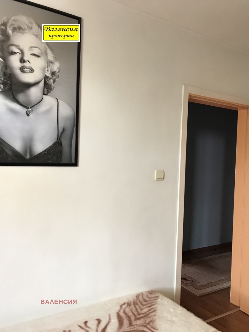 Do wynajęcia  Strych Wraca , Centar , 30 mkw | 64795265 - obraz [4]