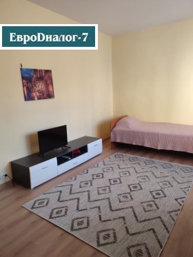 Estudio Trakiya, Plovdiv 1