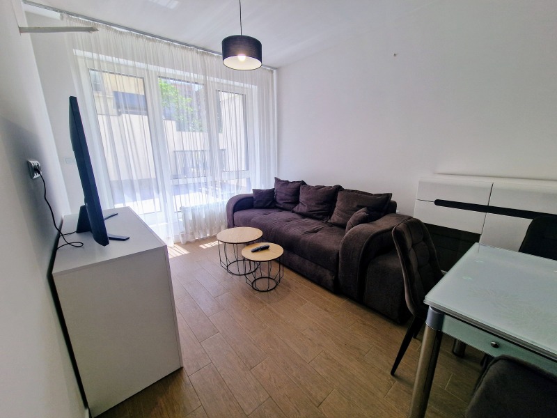 För uthyrning  1 sovrum Sofia , Centar , 74 kvm | 83689077