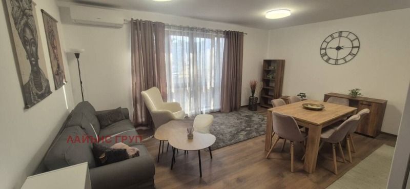 Da affittare  2 camere da letto Varna , Konfuto , 75 mq | 11581556 - Immagine [2]