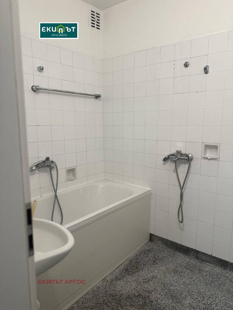 För uthyrning  3 sovrum Varna , Tjataldja , 105 kvm | 16479997 - bild [14]
