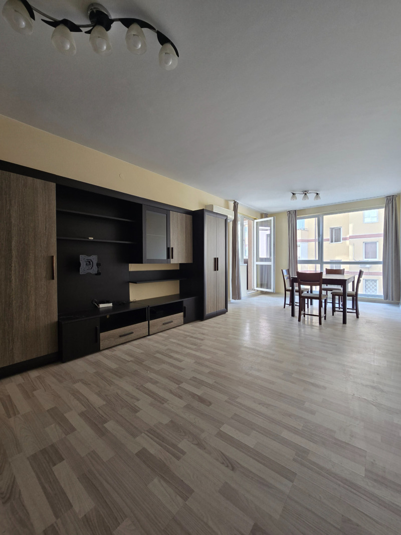 Te huur  1 slaapkamer Sofia , Ljulin 3 , 78 m² | 82461903