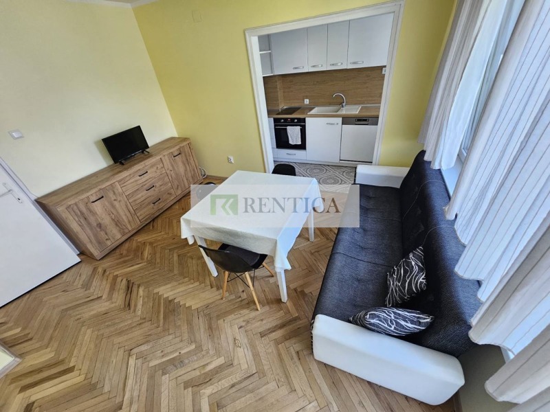 De inchiriat  3+ dormitor Varna , Țentâr , 100 mp | 98722785 - imagine [2]