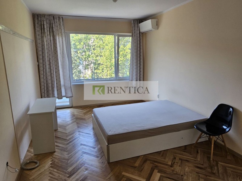 K pronájmu  3+ ložnice Varna , Centar , 100 m2 | 98722785 - obraz [17]