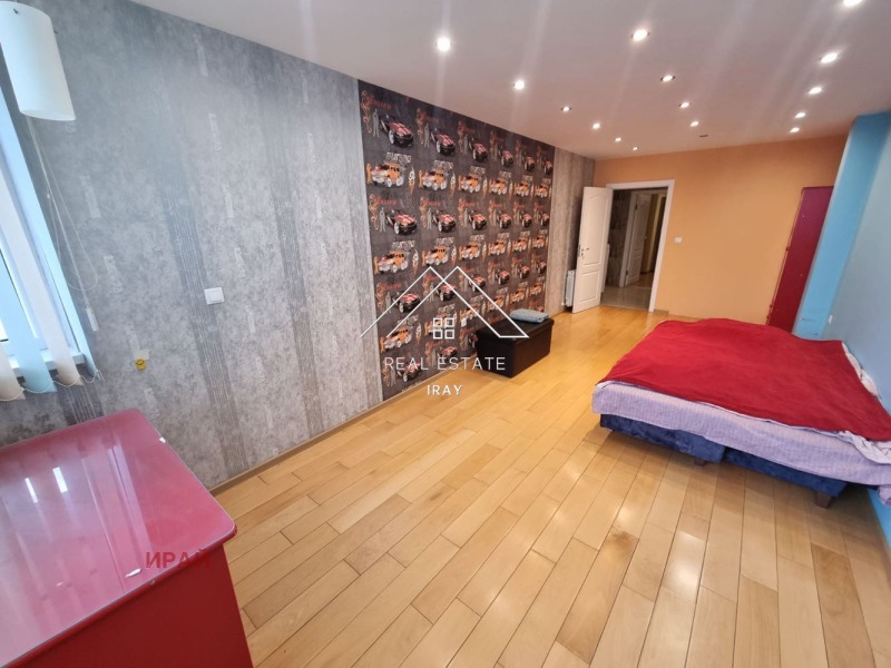 Дава под наем  Многостаен град Стара Загора , Център , 130 кв.м | 34507135 - изображение [15]