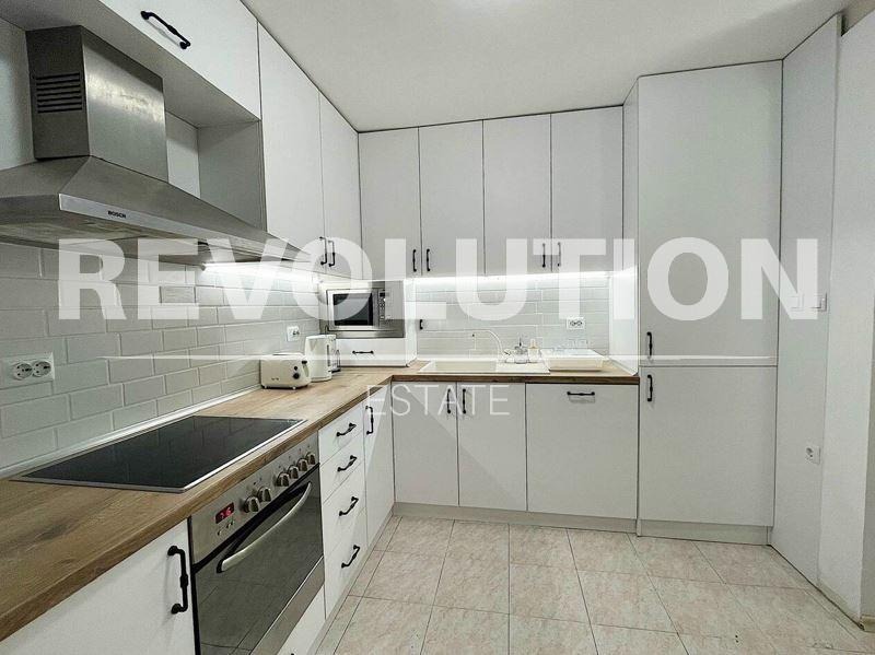 Дава под наем МНОГОСТАЕН, гр. Варна, Център, снимка 4 - Апартаменти - 53956385