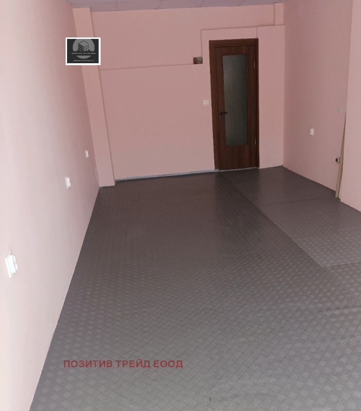 K pronájmu  Prodejna oblast Kyustendil , Dupnica , 30 m2 | 31253461 - obraz [2]
