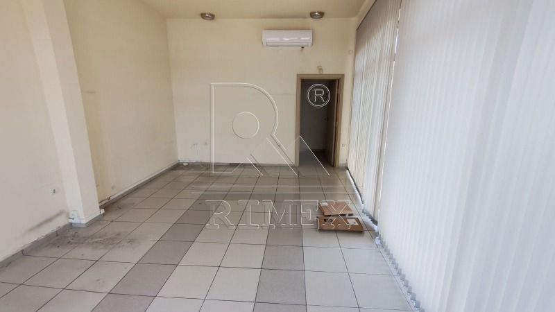 В аренду  Магазин Пловдив , Карловско шосе , 200 кв.м | 82945337