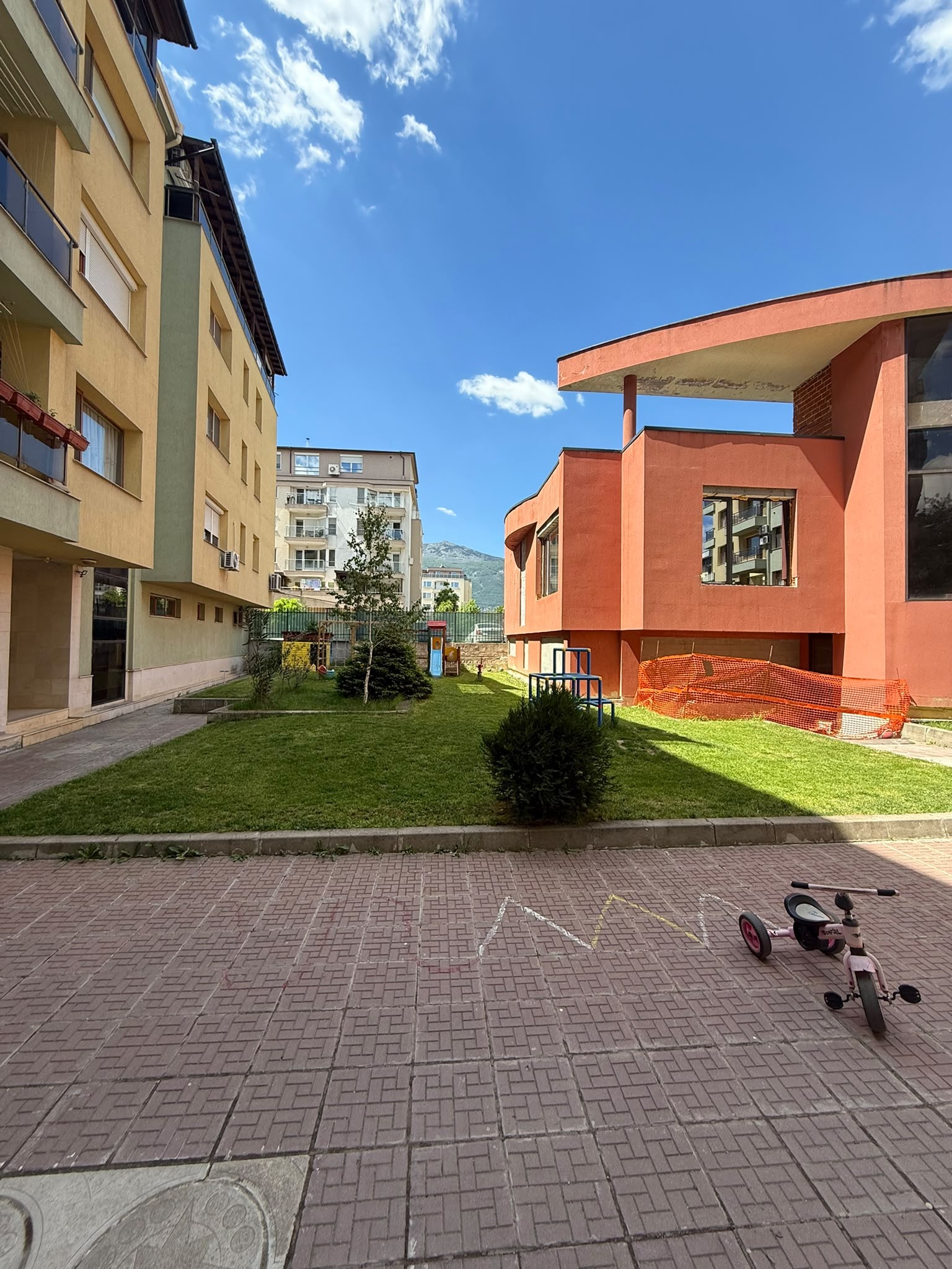 Дава под наем 2-СТАЕН, гр. София, Витоша, снимка 11 - Апартаменти - 54713787