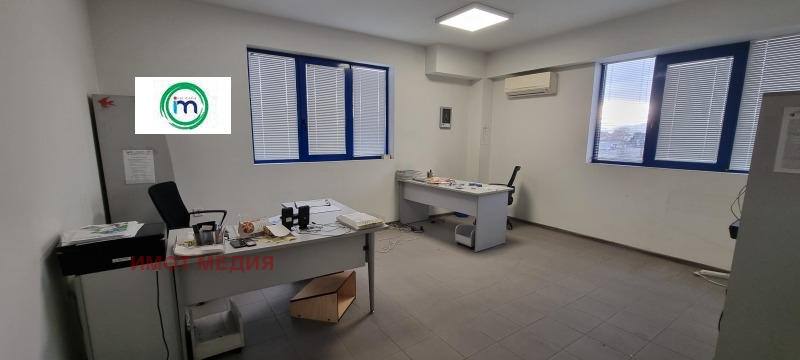 Дава под наем ПРОМ. ПОМЕЩЕНИЕ, с. Труд, област Пловдив, снимка 7 - Производствени сгради - 53086175