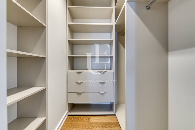 A louer  2 chambres Sofia , Manastirski livadi , 158 m² | 89175038 - image [6]