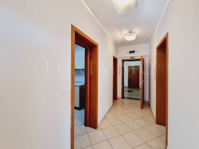 Vuokrattavana  Toimisto Sofia , Tsentar , 208 neliömetriä | 96052852 - kuva [14]