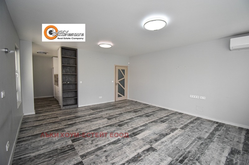 Издаје се  Канцеларија Софија , Младост 4 , 116 м2 | 89965953 - слика [3]