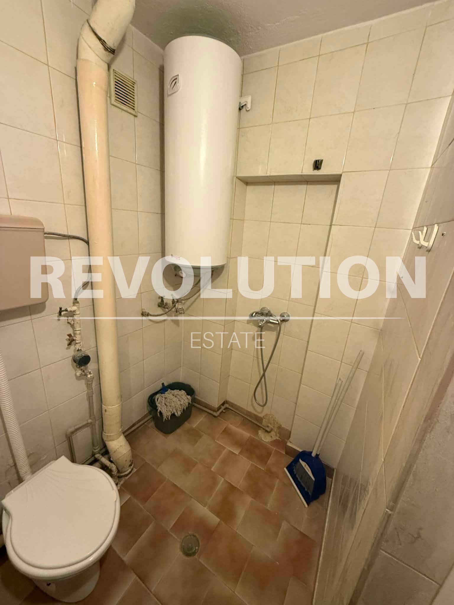 Дава под наем 1-СТАЕН, гр. Варна, Център, снимка 4 - Апартаменти - 53886794