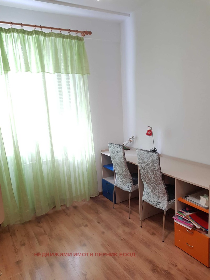 Te huur  2 slaapkamers Pernik , Iztok , 100 m² | 95174198 - afbeelding [8]