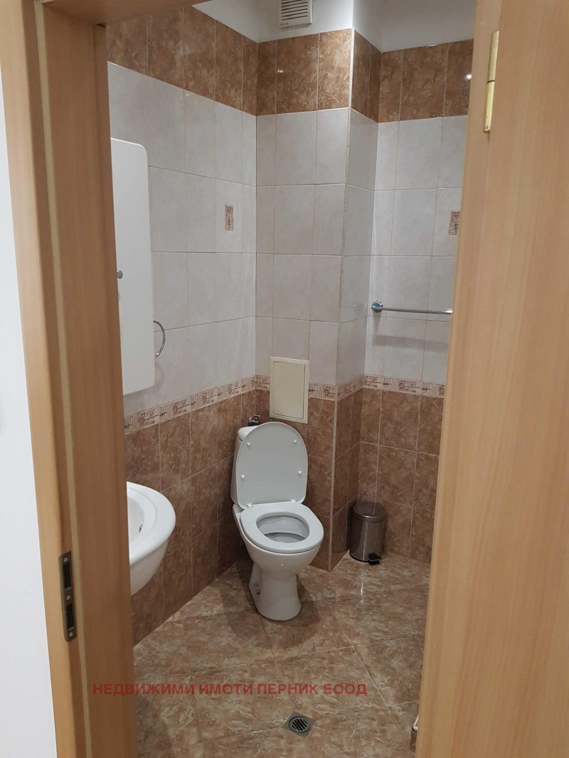 Te huur  2 slaapkamers Pernik , Iztok , 100 m² | 95174198 - afbeelding [12]