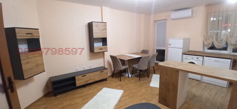 Дава под наем 3-СТАЕН, гр. Пловдив, Кючук Париж, снимка 5 - Апартаменти - 53230166