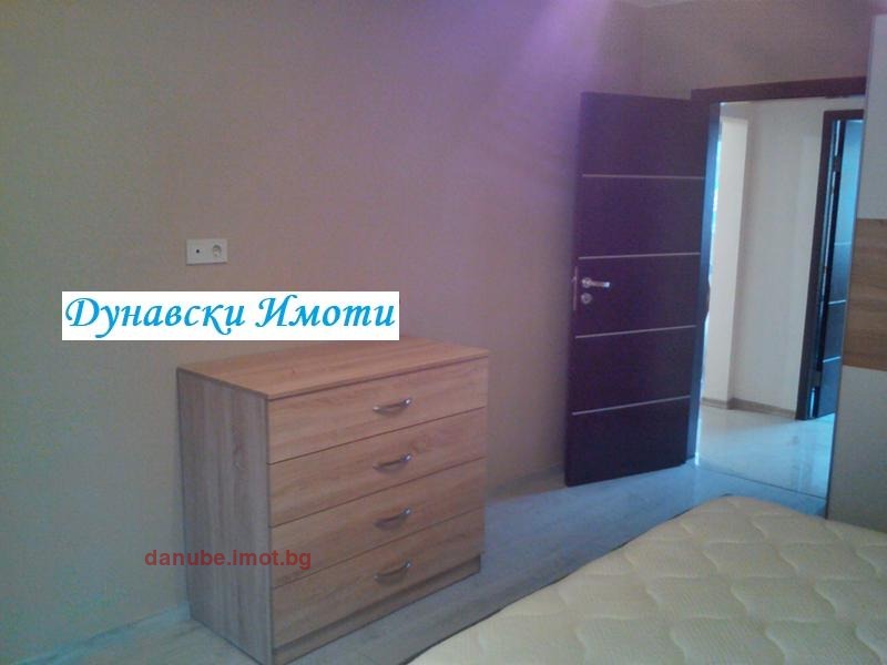 Дава под наем 3-СТАЕН, гр. Русе, Възраждане, снимка 11 - Апартаменти - 53023349