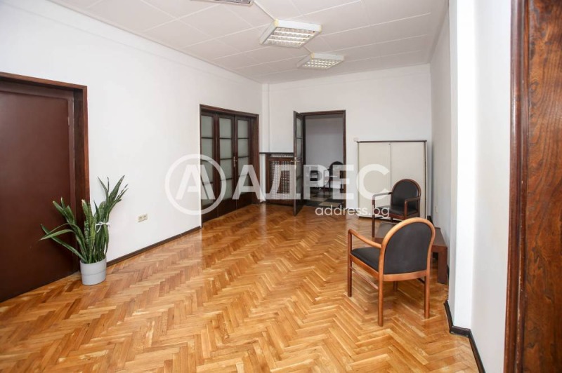 Vuokrattavana  Toimisto Sofia , Doktorski pametnik , 120 neliömetriä | 66510986 - kuva [6]