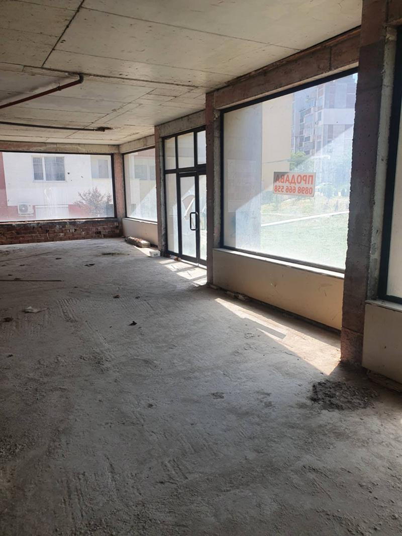 Дава под наем МАГАЗИН, гр. Велико Търново, Бузлуджа, снимка 5 - Магазини - 52785550