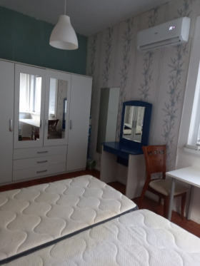 2 camere da letto Tsentar, Sofia 5