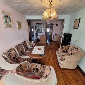 ���� ��� ���� 3-����� | Imot.bg � ����� ������ 4
