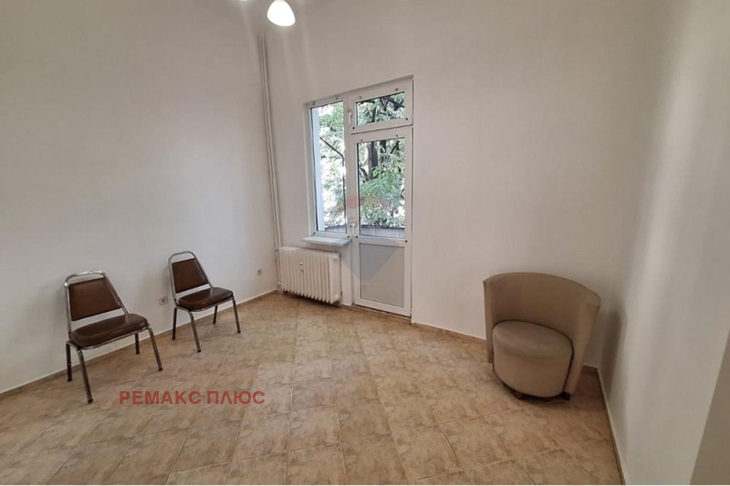 Kiadó  Hivatal Sofia , Centar , 70 négyzetméter | 21609942 - kép [8]