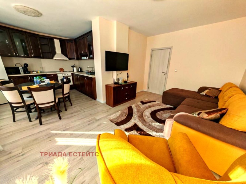 Дава под наем 2-СТАЕН, гр. Бургас, Център, снимка 2 - Апартаменти - 53260093