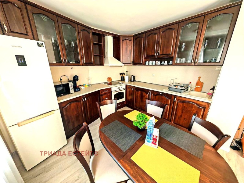 Дава под наем 2-СТАЕН, гр. Бургас, Център, снимка 17 - Апартаменти - 53260093