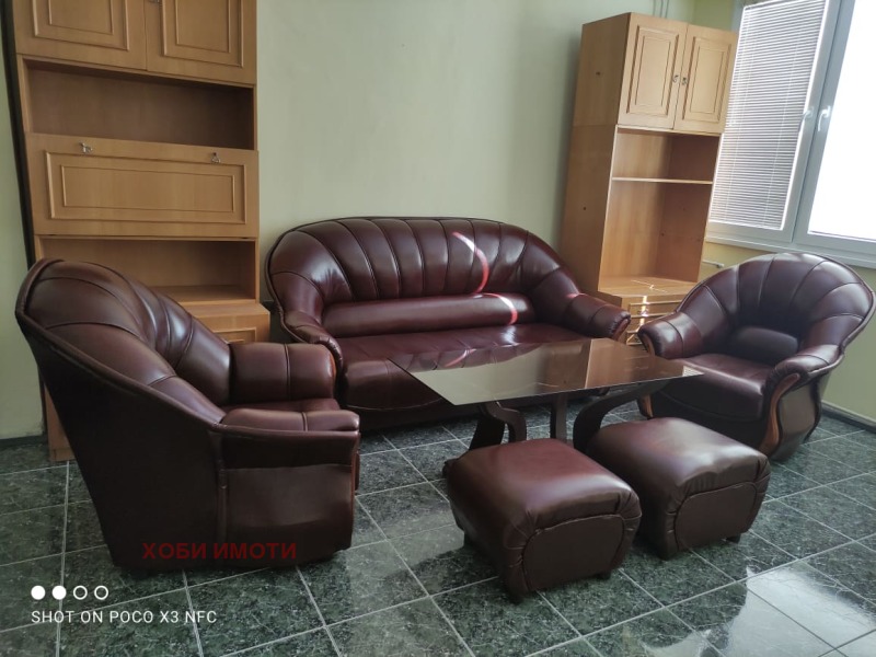 Дава под наем  4-стаен град Пловдив , Тракия , 120 кв.м | 78240763