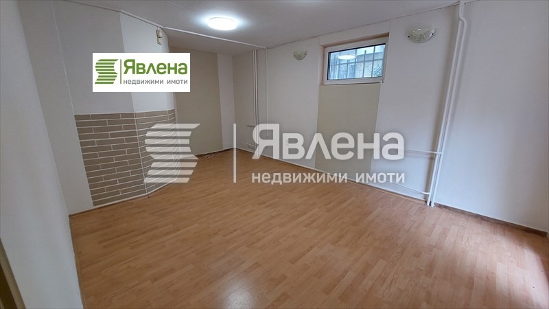 Da affittare  Ufficio Sofia , Iztok , 40 mq | 48396513