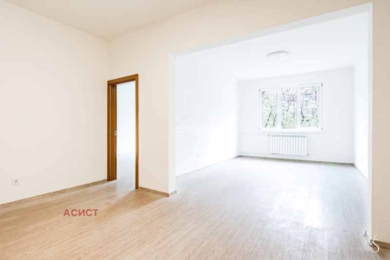 Дава под наем 2-СТАЕН, гр. София, Център, снимка 9 - Апартаменти - 52623370