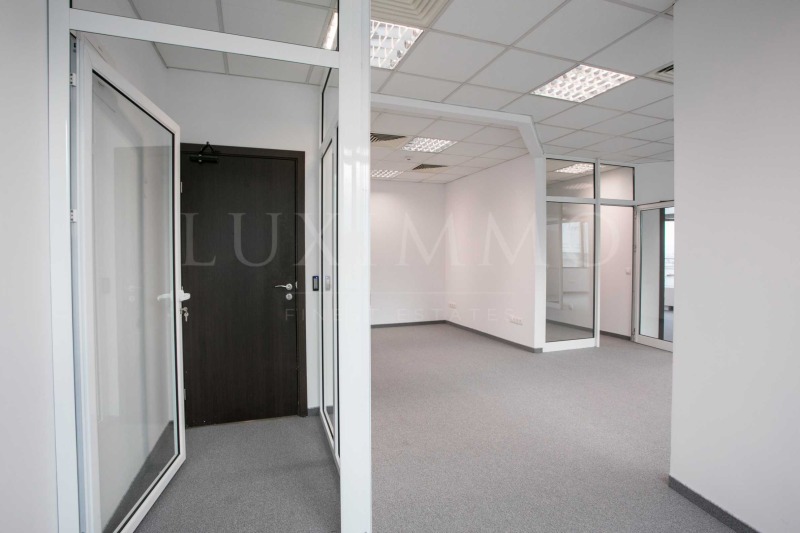 Дава под наем ОФИС, гр. София, Полигона, снимка 11 - Офиси - 53596215