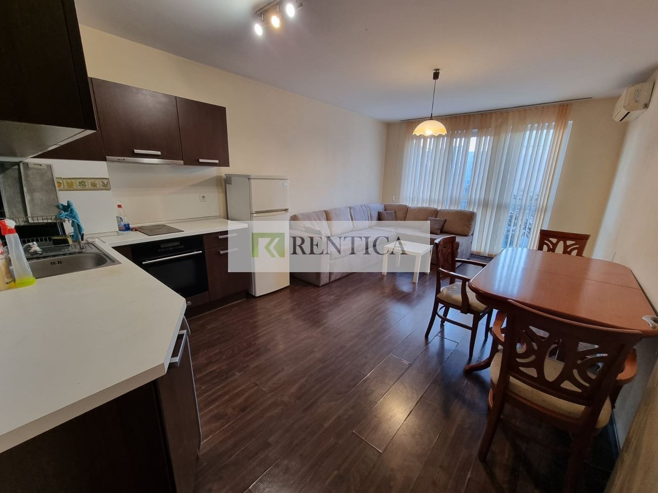 Дава под наем 2-СТАЕН, гр. Варна, Левски 1, снимка 2 - Апартаменти - 53832407