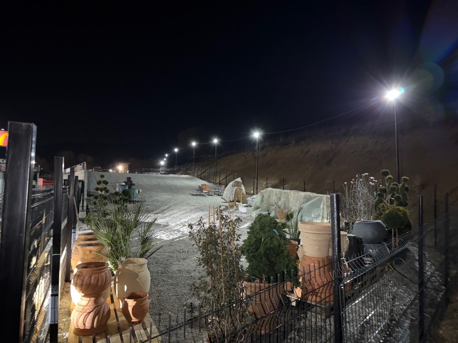 Дава под наем БИЗНЕС ИМОТ, с. Драгичево, област Перник