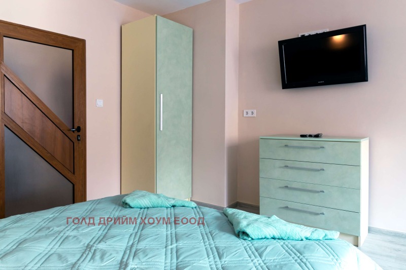 En renta  1 dormitorio Burgas , Lazur , 75 metros cuadrados | 65960006 - imagen [3]
