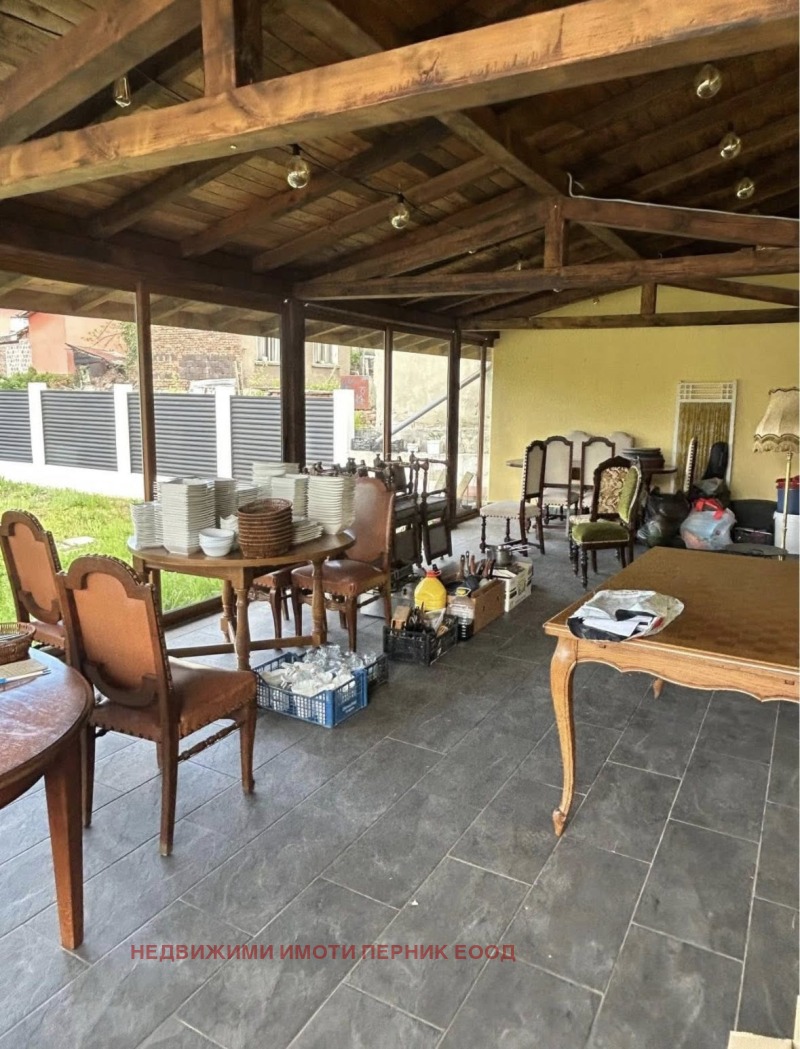 Para alugar  Bar; Cafeteria Pernik , Ralica , 600 m² | 82162987