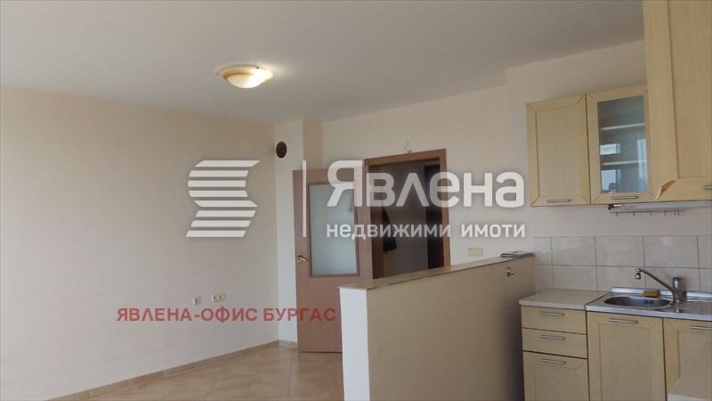 Zu vermieten  1 Schlafzimmer Burgas , Wazraschdane , 56 qm | 24319862 - Bild [8]