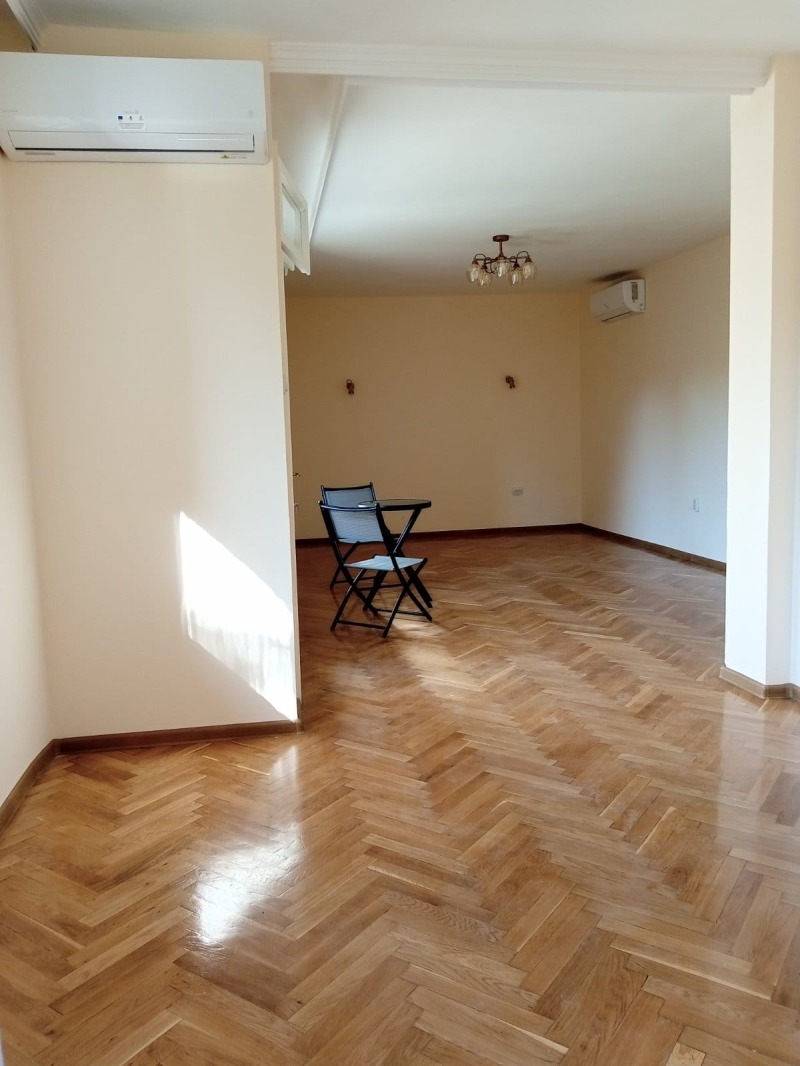 De inchiriat  3+ dormitor Plovdiv , Țentâr , 110 mp | 49692461 - imagine [3]