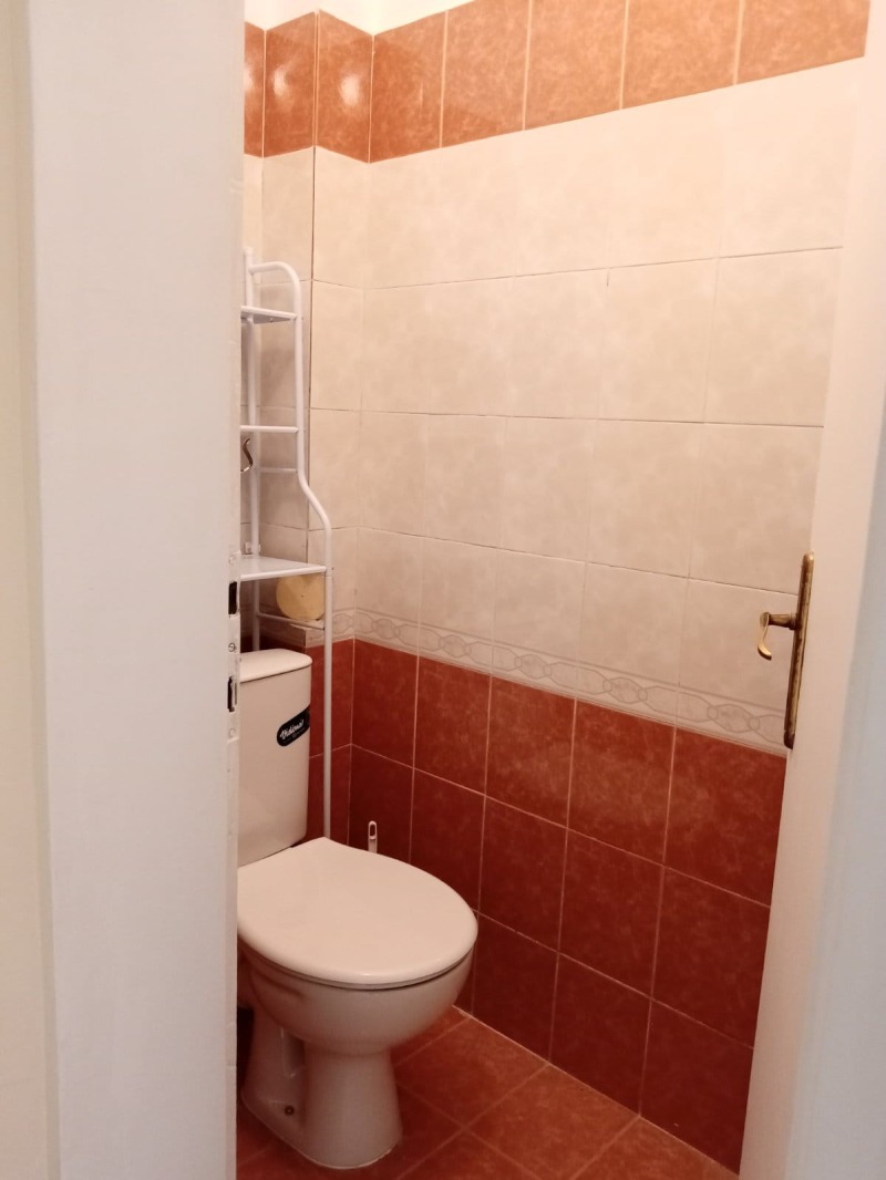 De inchiriat  3+ dormitor Plovdiv , Țentâr , 110 mp | 49692461 - imagine [7]