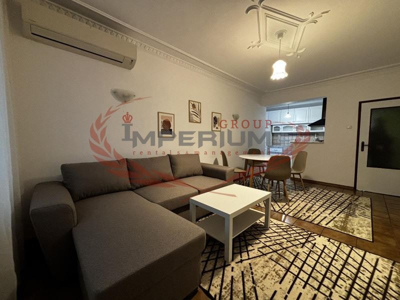 A louer  2 chambres Varna , Tsentar , 80 m² | 34508524