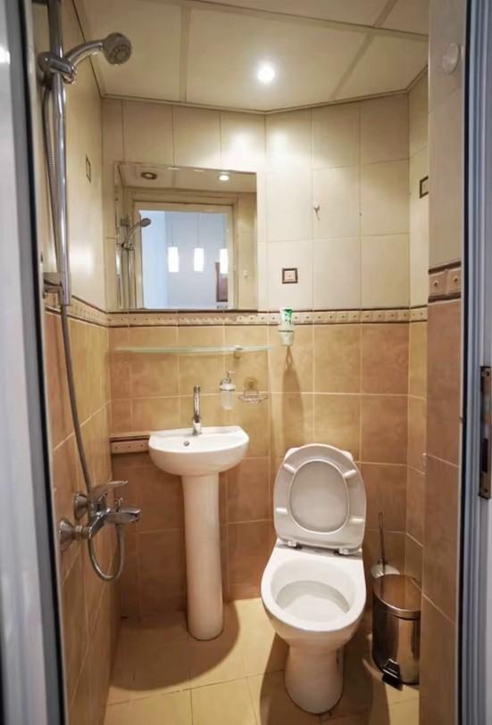 Издаје се  1 спаваћа соба Софија , Центар , 50 м2 | 71891314 - слика [6]