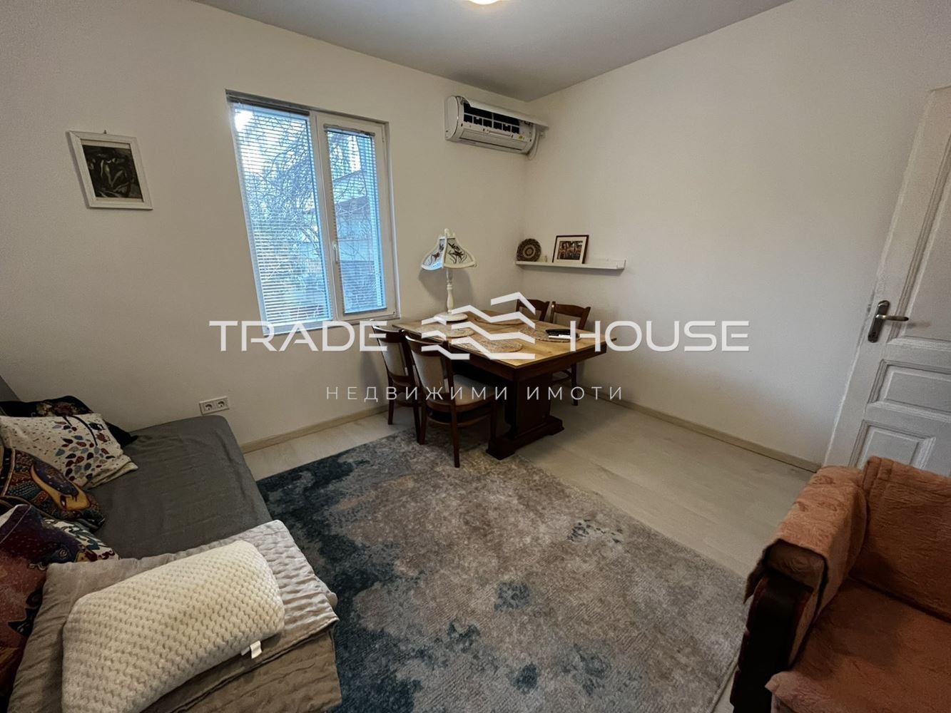 Дава под наем ЕТАЖ ОТ КЪЩА, гр. Пловдив, Център, снимка 3 - Етаж от къща - 54353699