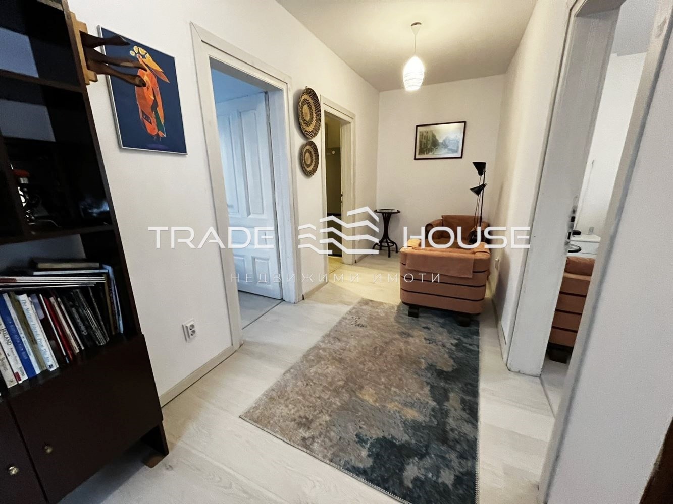 Дава под наем ЕТАЖ ОТ КЪЩА, гр. Пловдив, Център