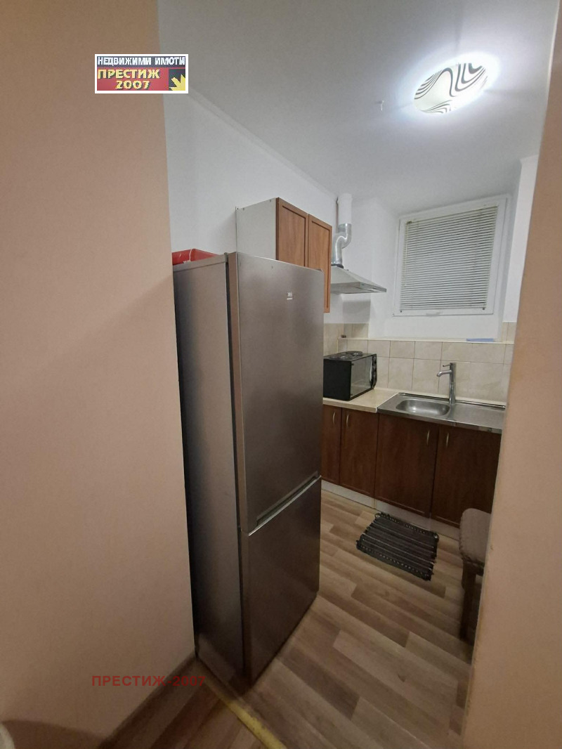 Дава под наем 3-СТАЕН, гр. Шумен, Гривица, снимка 4 - Апартаменти - 52313336