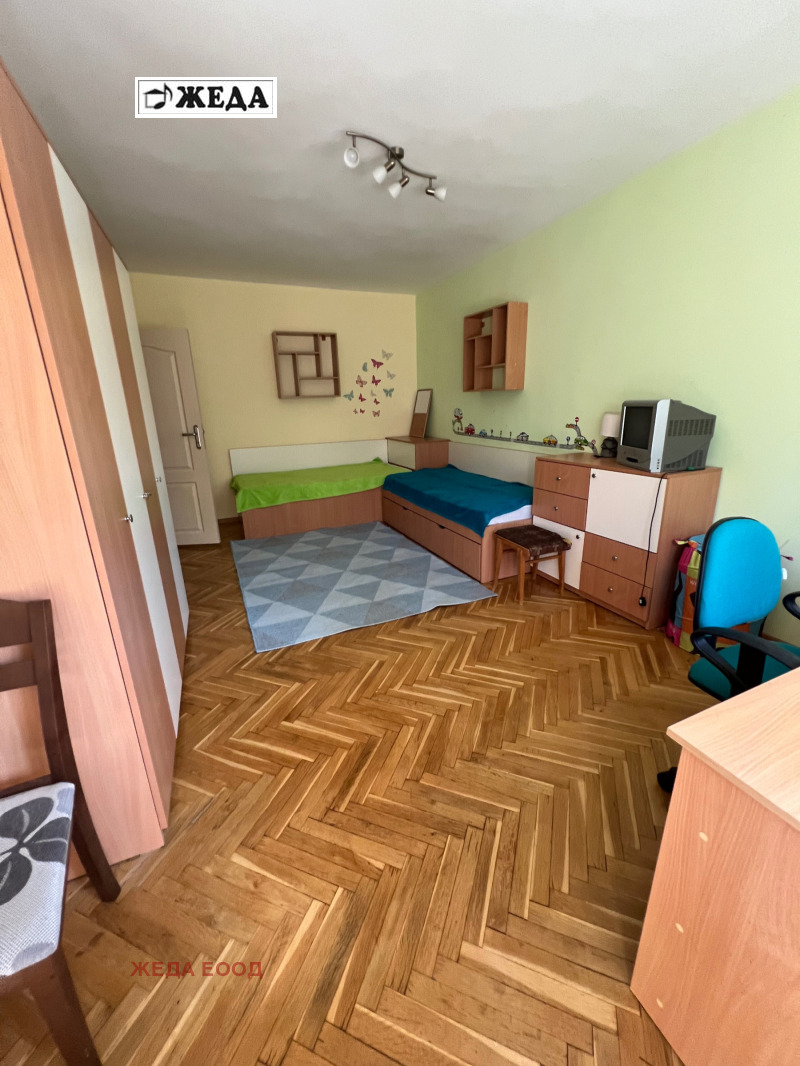 Дава под наем  3-стаен град Плевен , 9-ти квартал , 70 кв.м | 82265649 - изображение [6]