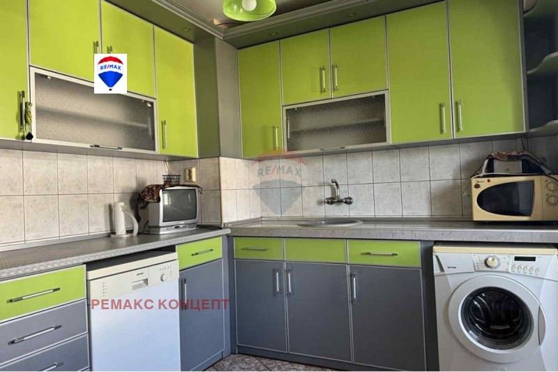 В оренду  2 спальні Шумен , Добруджански , 75 кв.м | 10657830