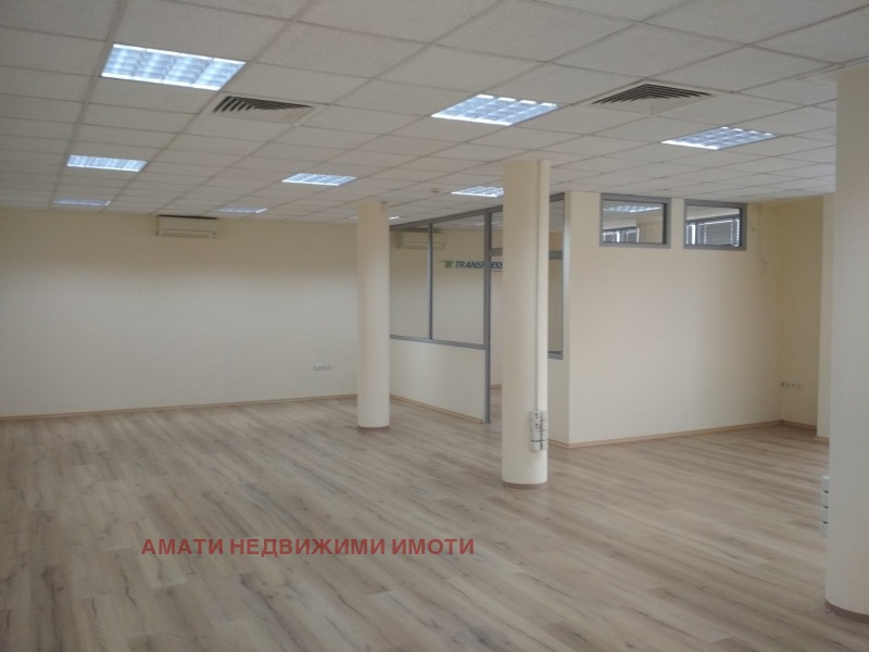 Te huur  Kantoor Sofia , Letishte Sofia , 104 m² | 53806922