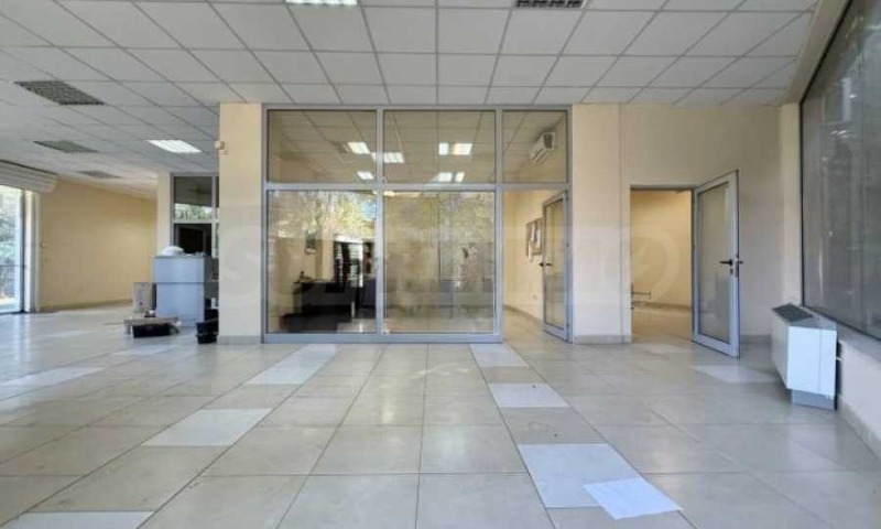 Дава под наем МАГАЗИН, гр. София, Люлин 8